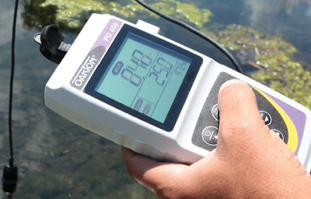 Oakton Handheld Water Quality Meters